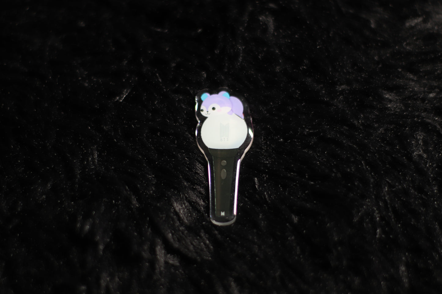 BT21 Light Stick Pins